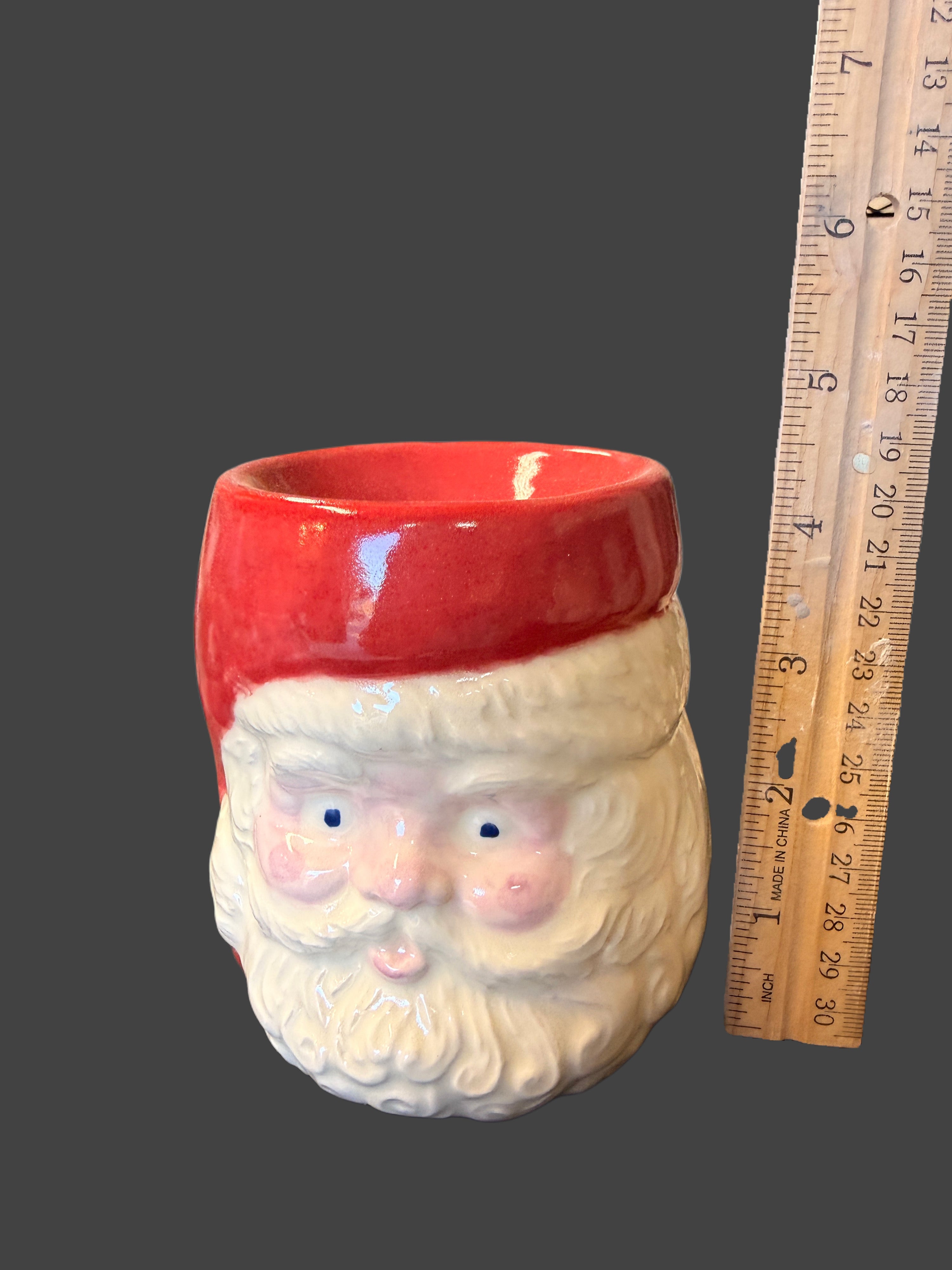 Ceramic Santa Claus Oil Diffuser - Holiday Aromatherapy
